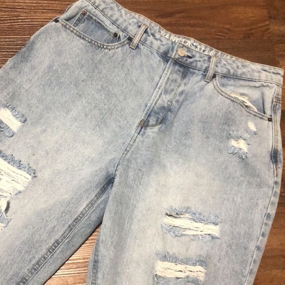 Vanilla Star raw with holes jeans - Picture 3 of 14